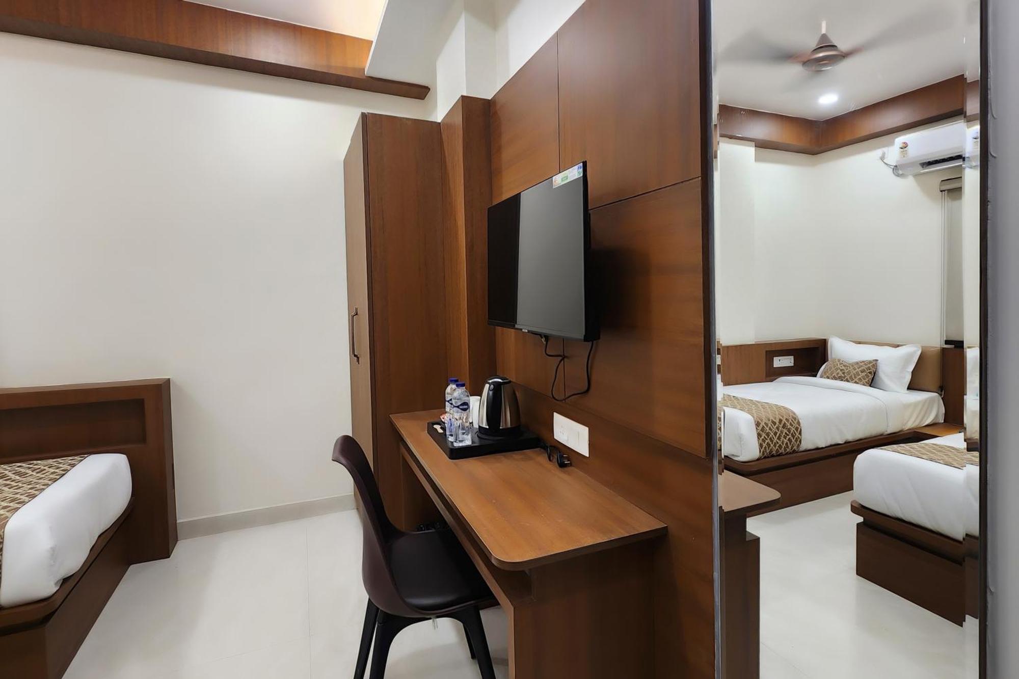 Kashi Vilaa Varanasi Exteriör bild